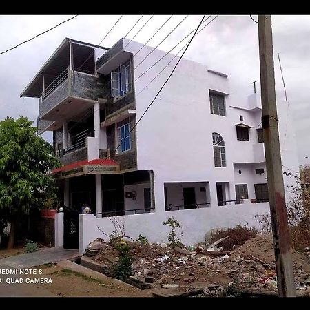 Hotel O Matra Chaya Udaipur Eksteriør billede
